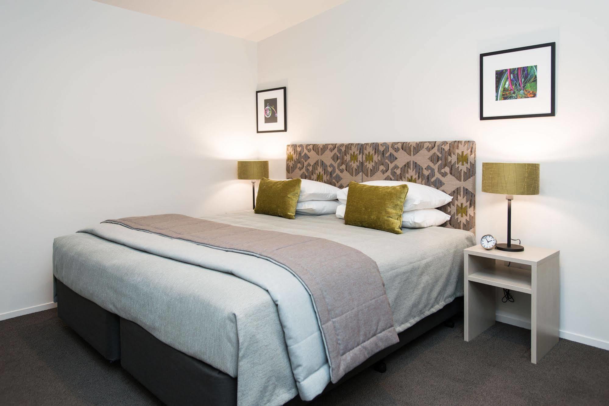 Pedlars Motel Паероа Екстериор снимка
